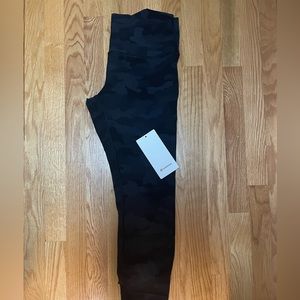 Lululemon Wunder Under HR Crop 23”